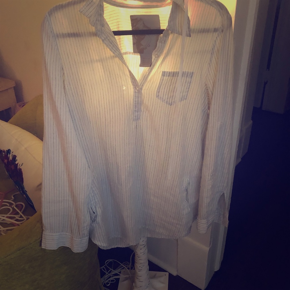 Your boyfriends shirt look!